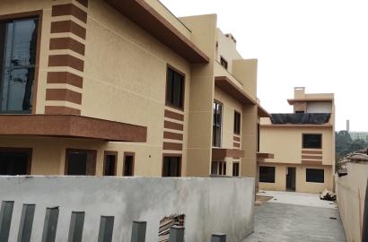 Sobrado no Santa Candida